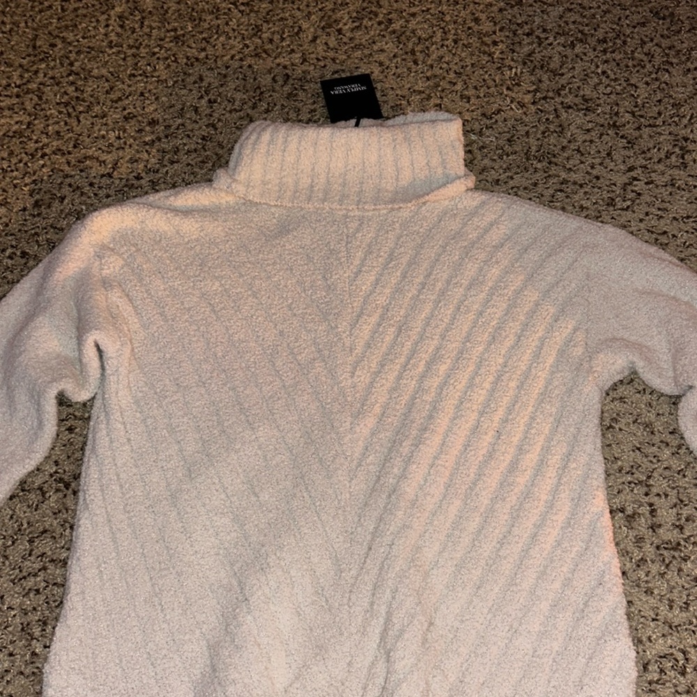 Simply Vera Cream Turtleneck Sweater